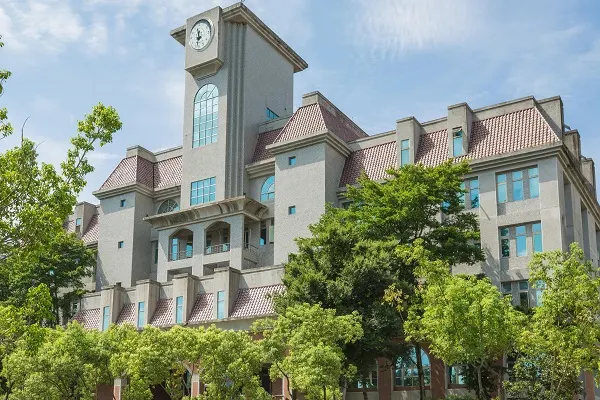 You are currently viewing 95級碩專生秦秀媛榮獲桃園市國中候用校長。(111.12.08)